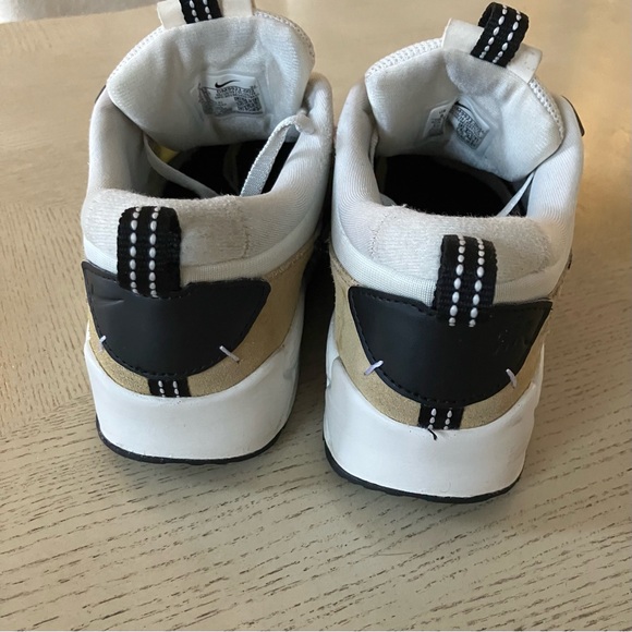 Nike White/Beige/Brown Air Max 90 Futura Woman’s Size 6 - Picture 6 of 9